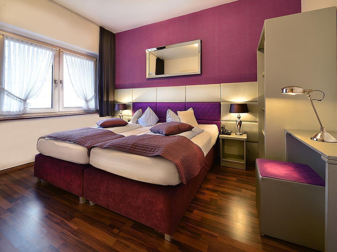 Hotel Am Wehrhahn Düsseldorf Dış mekan fotoğraf
