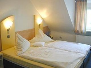 Hotel Am Wehrhahn Düsseldorf Dış mekan fotoğraf